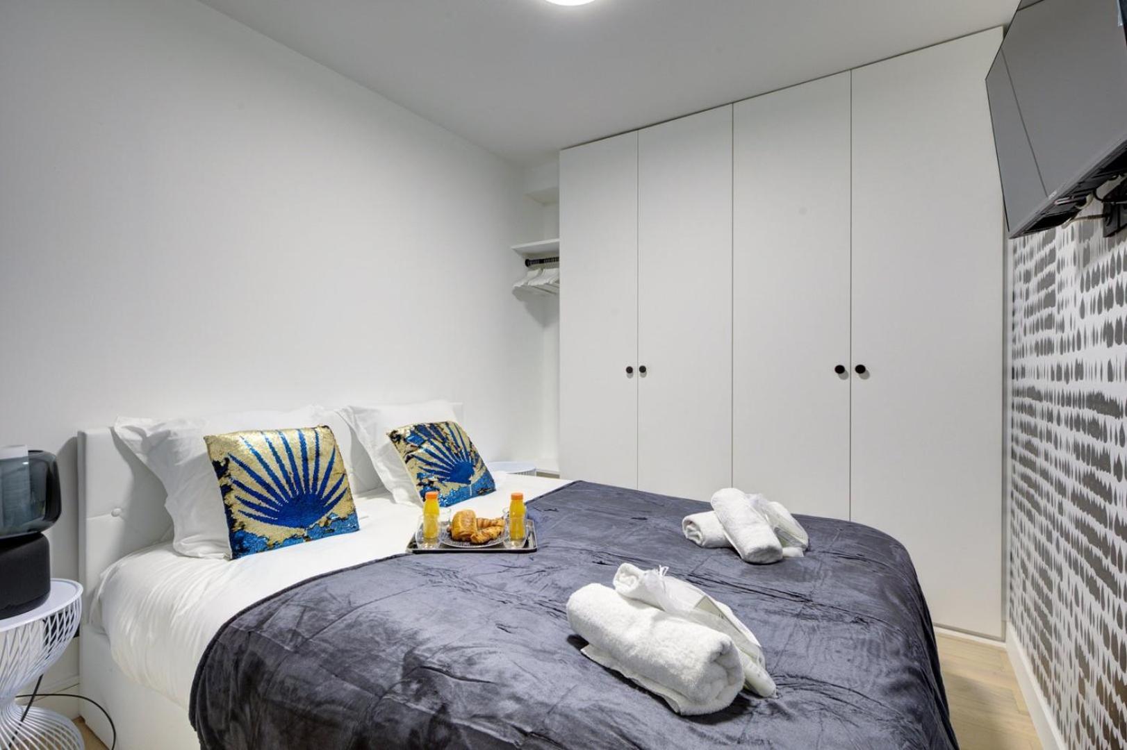 Bluestay 299 - Superb In * Parijs